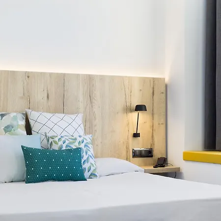 Acta Rambla Hotel