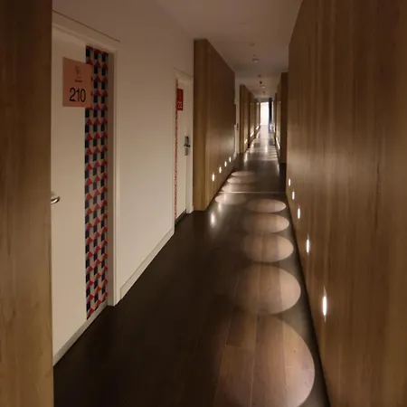 Hotel Acta Rambla 3*